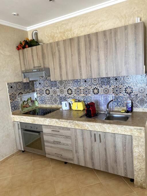 Apartment A3 Maison Blanche Imi Ouaddar